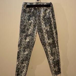 Womens pattern skinny jeans